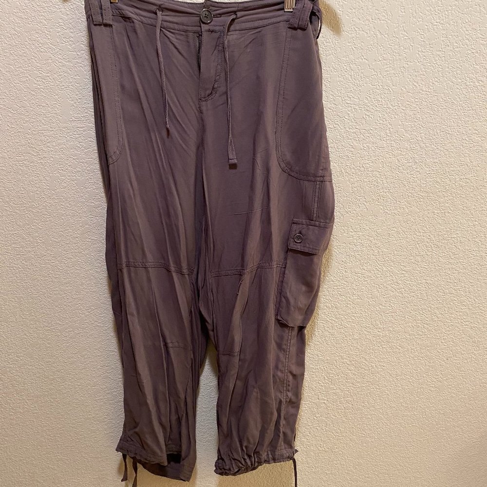 Maurices Cropped Cargo Pants 20W